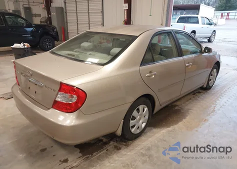 2002 Toyota Camry Le from USA, damaged, VIN JTDBE32K020032654